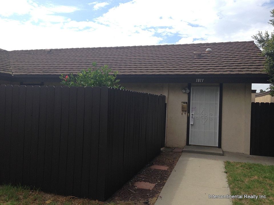 1st image of 1811 Gina Dr