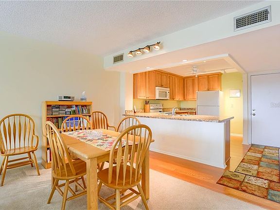 5th image of 14130 Rosemary Ln APT 6315