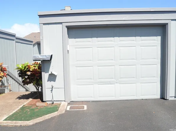 98-1483 Kaahumanu St #E180, Aiea, HI 96701