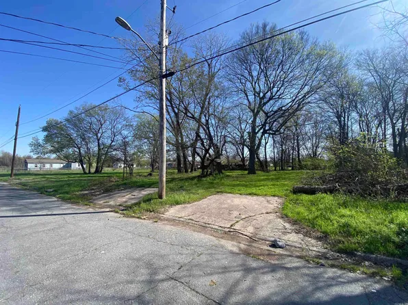 1108 N F St, N Little Rock, AR 72114