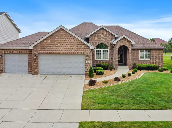 10471 Adler Cv, Saint John, IN 46373