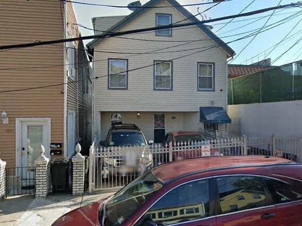 1110 8th Street image 1 of 1