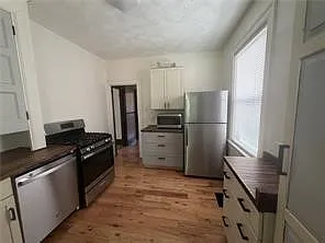 325 N Balph Ave — Photo 17
