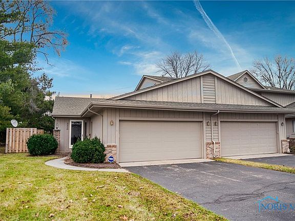 2nd image of 3958 Sylvan Wood Dr #3958