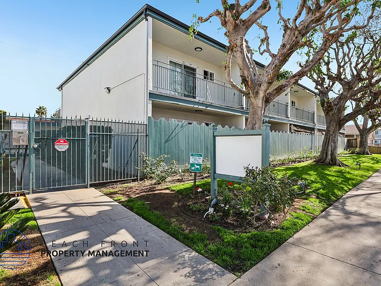 24818 Eshelman Avenue — Photo 17