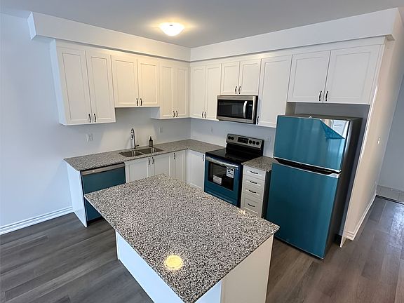 4th image of 65 Forestwalk St