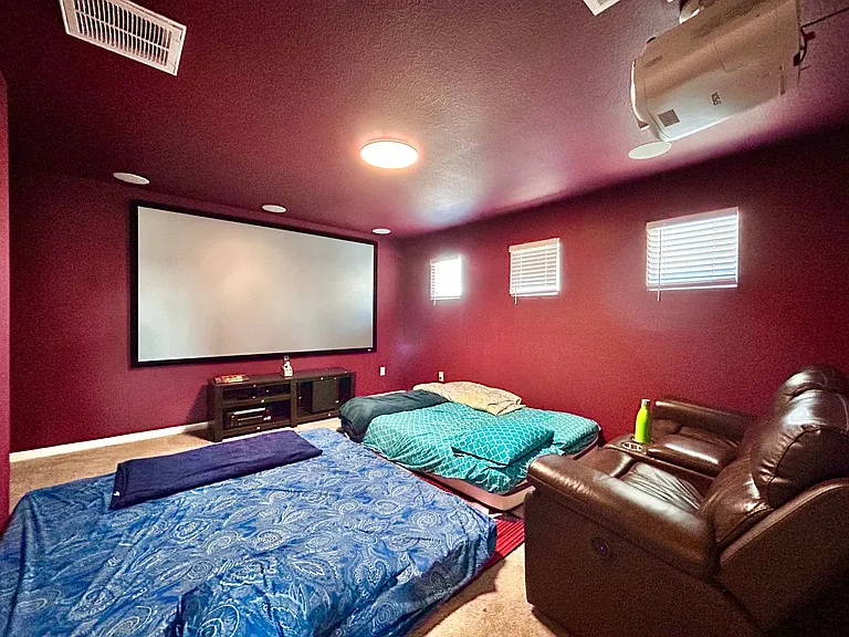 445 Arrowhead Vine St — Photo 29