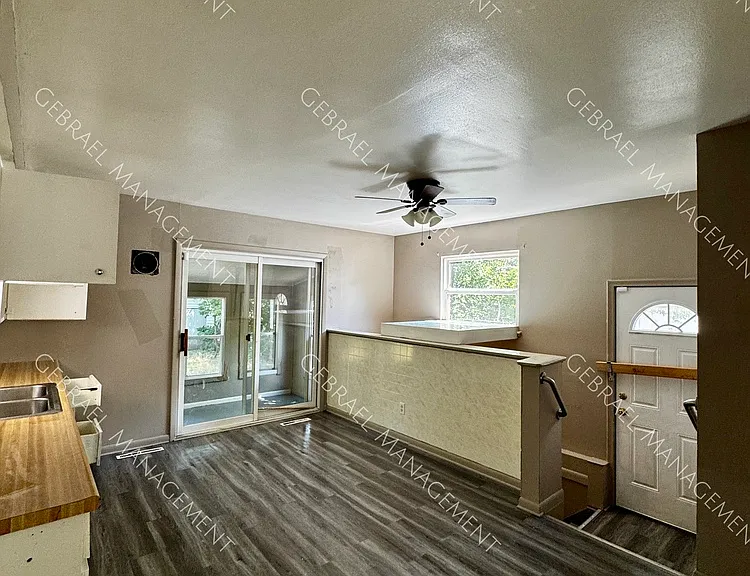2925 Alpha Way — Photo 6