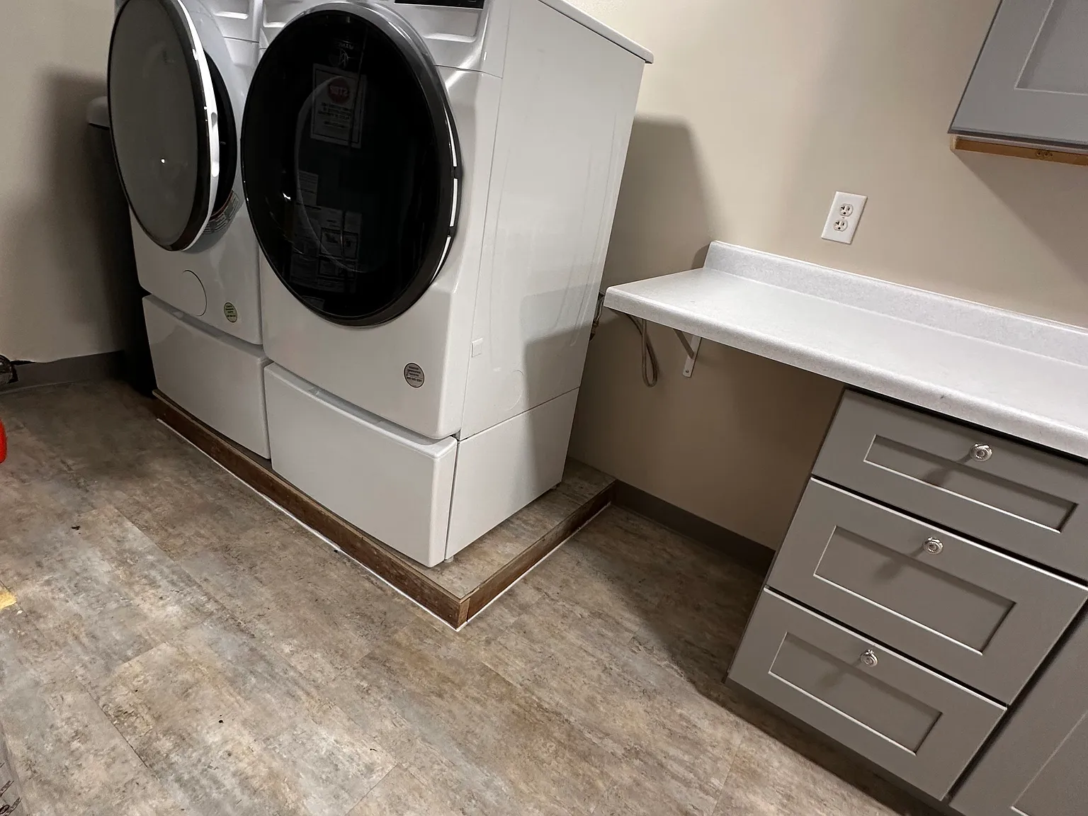 2 bed, 1000 sqft, $1,500 — Photo 2