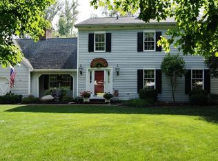 527 Crestlane Dr, Warsaw, IN