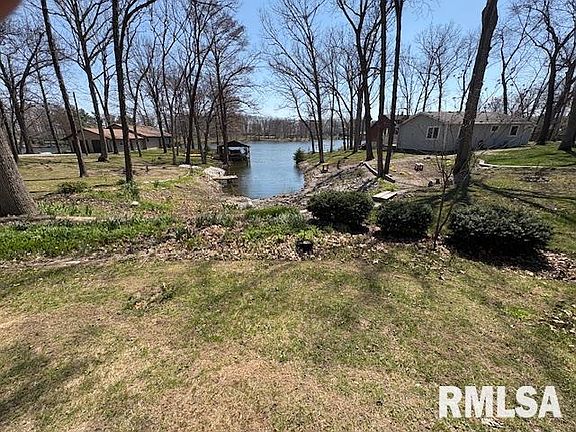 5th image of 15871 N Lake Rd