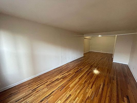 3rd image of 66-25 103rd St #5X