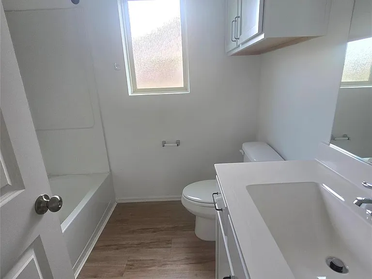 9919 Kingston Liberty Ln — Photo 15