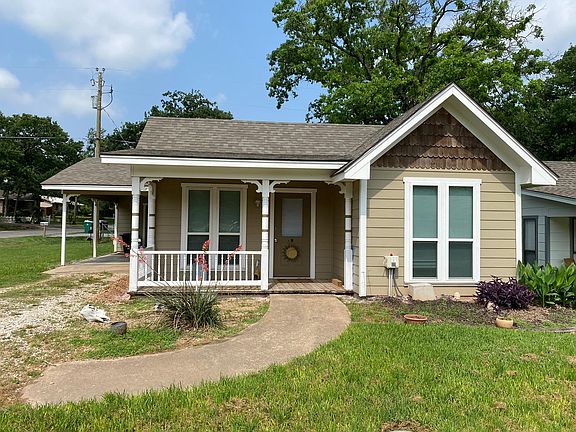 2nd image of 538 Western Hills Trl