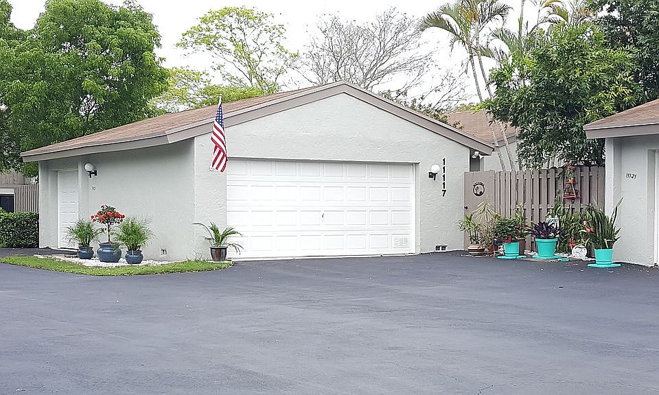 Peaceful neighborhood 