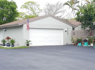 11117 SW 113th Pl, Miami, FL 33176