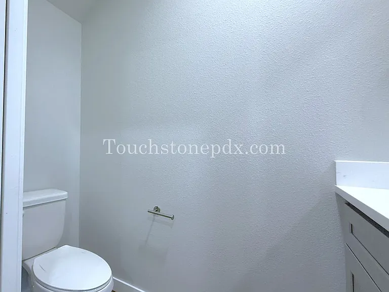 3323 SE 87th Ave — Photo 39