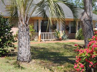 20032 Erin Pond Rd, Seminole, AL 36574