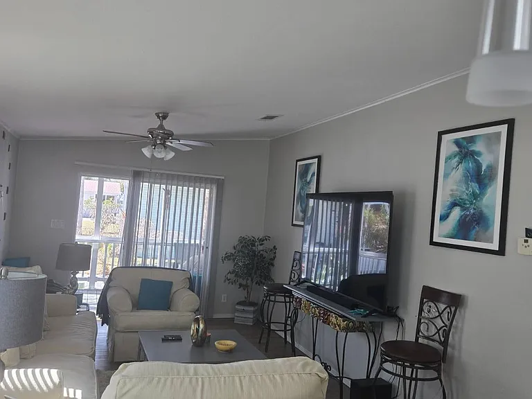 36102 Citrus Blvd — Photo 10