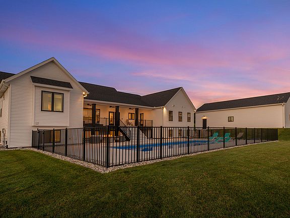 5th image of 5621 Caribou Ct