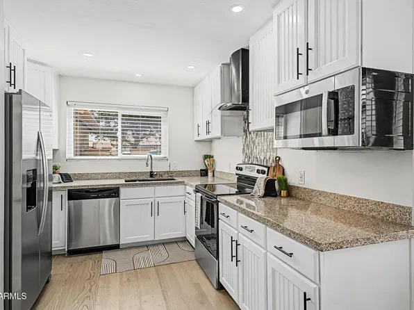 2226 E FAIRVIEW Avenue, Mesa, AZ 85204