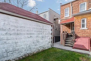 Sold by Madison Estates Sotheby's International Realty