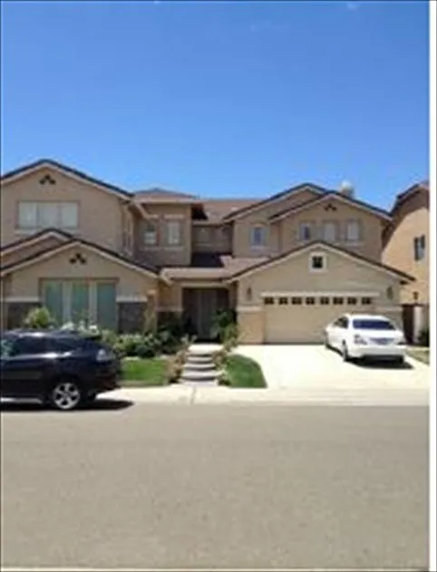 9223 Fruited Plain Way photo 1