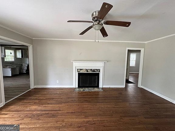 2nd image of 1330 Macon Ave