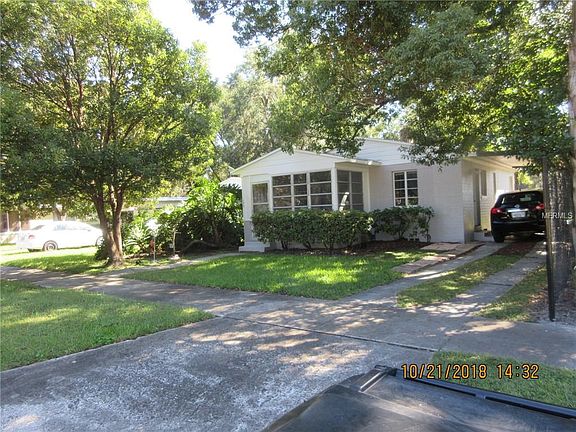 2nd image of 122 Park Lake St