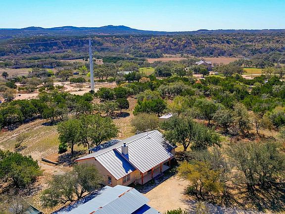 2nd image of 1129 Lonesome Loop