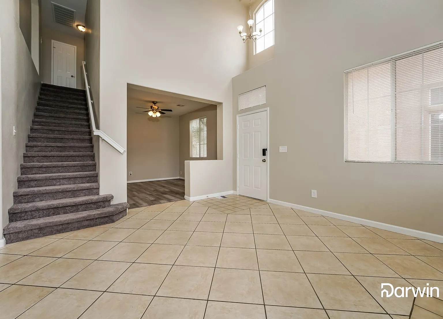 4 bed, 2.5 bath, 1998 sqft, $2,250 — Photo 4