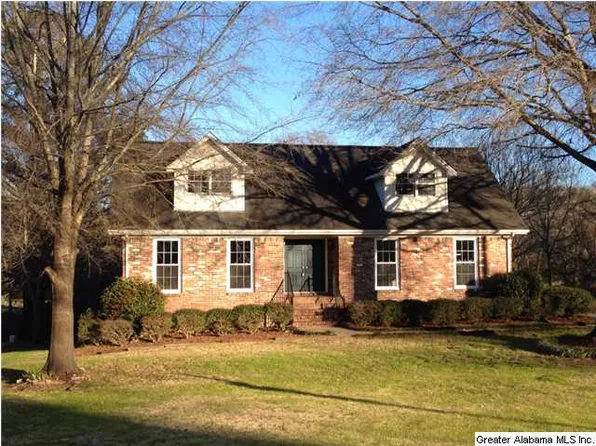 107 Anderson Cir, Trussville, AL 35173