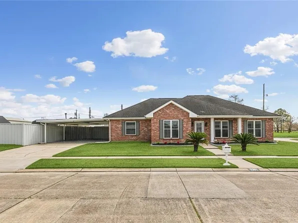 2301 Blanchard Dr, Chalmette, LA 70043
