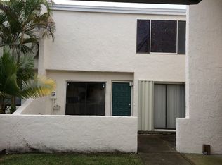 4323 Harbor House Dr, Tampa, FL 33615