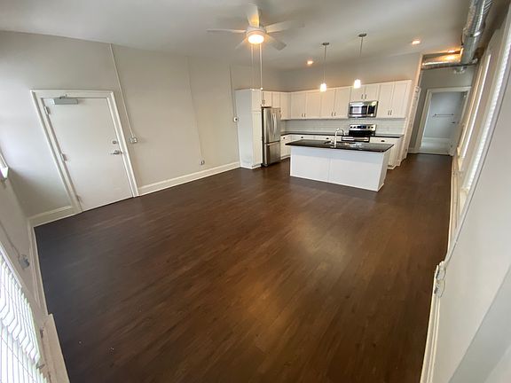 3rd image of 11 N D St #201