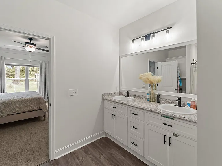 491 Lake Rosalind Dr — Photo 15