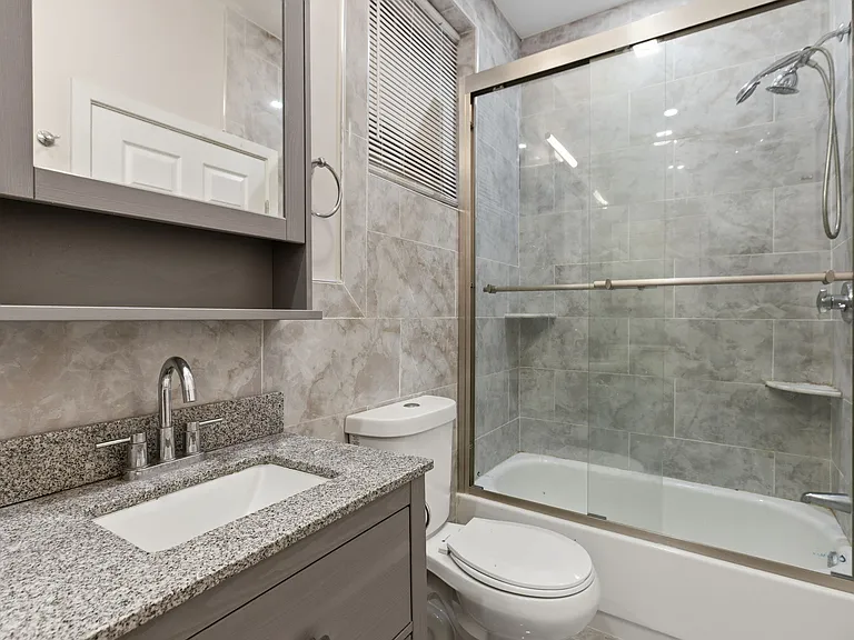 318 Concord Ave #318 — Photo 35