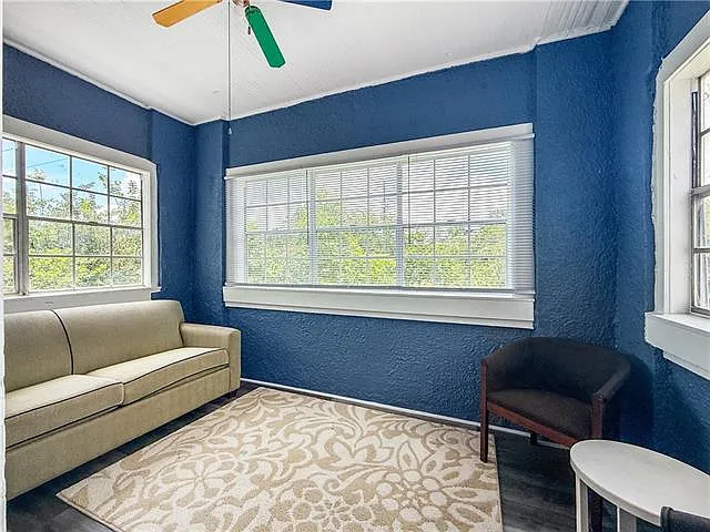 2203 Broadway St — Photo 16