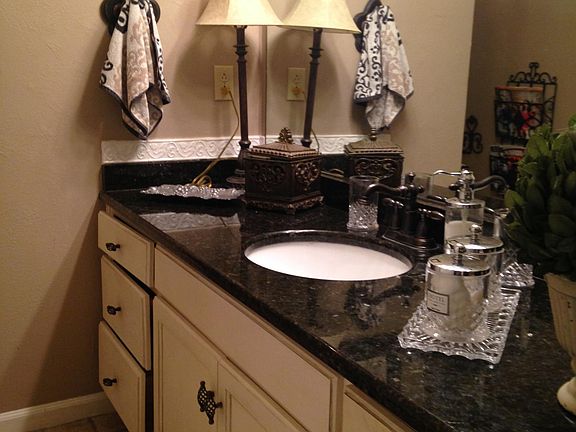 3rd image of 1701 Meadow Wood Dr