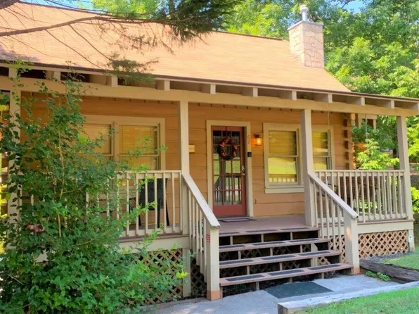 702 Osprey Way, Pigeon Forge, TN 37863