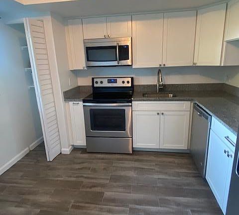 2nd image of 2935 Thrush Dr APT 239