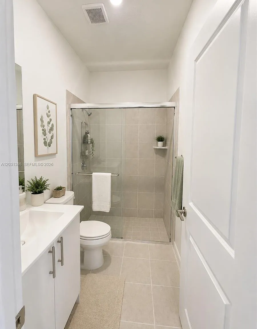 4 bed, 3.0 bath, $2,900 — Photo 3