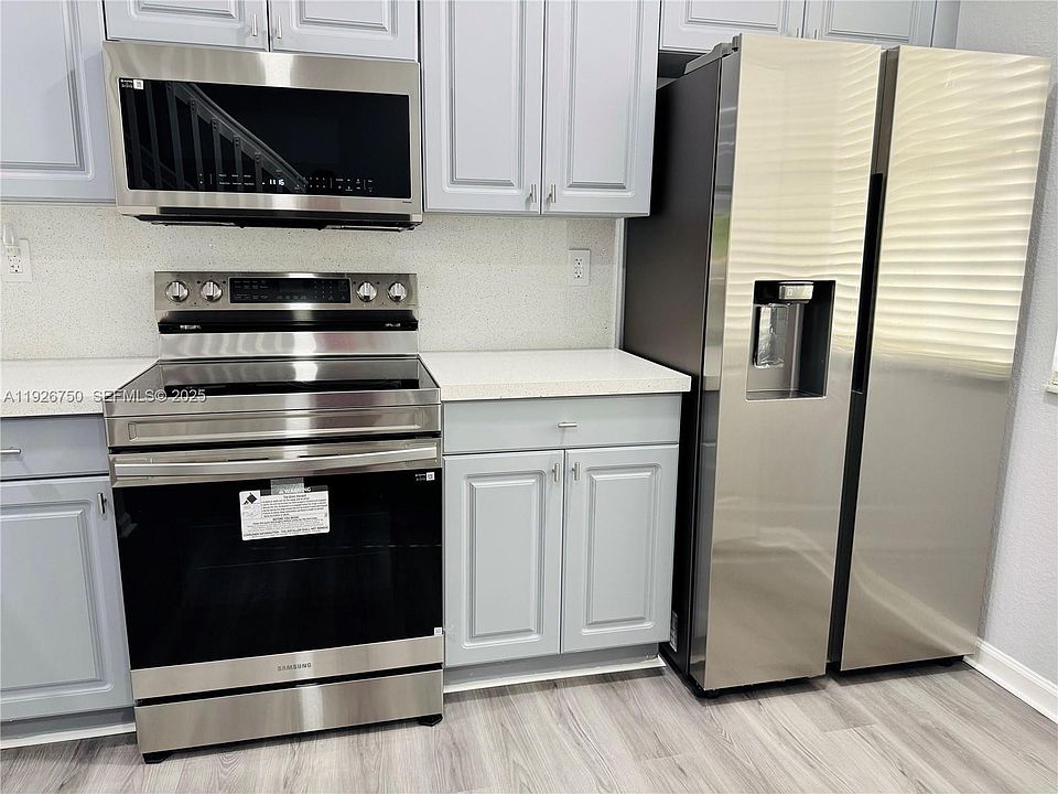 1st image of 17339 NW 7th Ave #505
