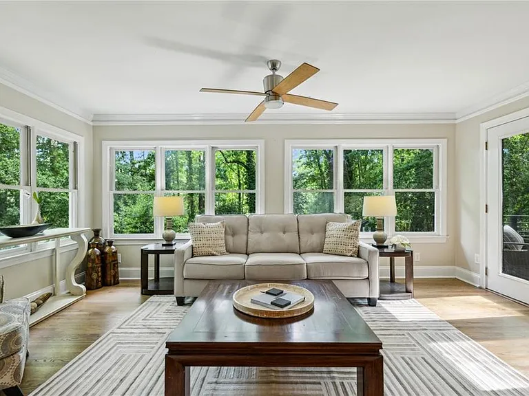1130 Angelo Ct NE — Photo 10