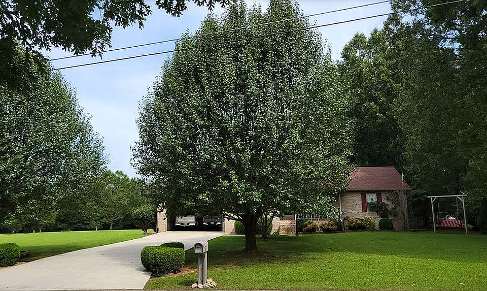 1st image of 23 Hope Cir