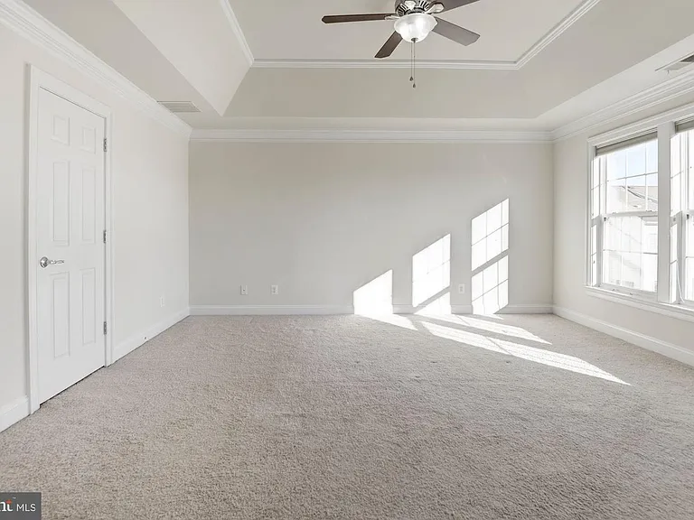 25442 Hopton House Ter — Photo 15