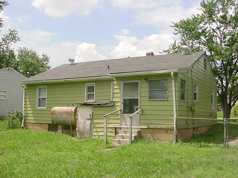 2nd image of 3704 Cameron Ave