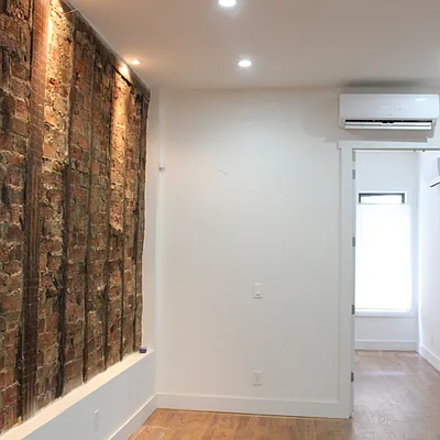 Rented by Nooklyn NYC LLC | media 70