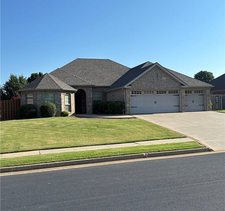 1st image of 3506 SW Windy Oak Ave
