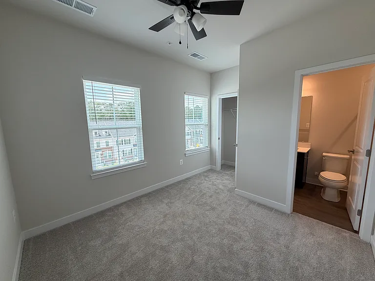 145 Spring Gate Ln — Photo 16